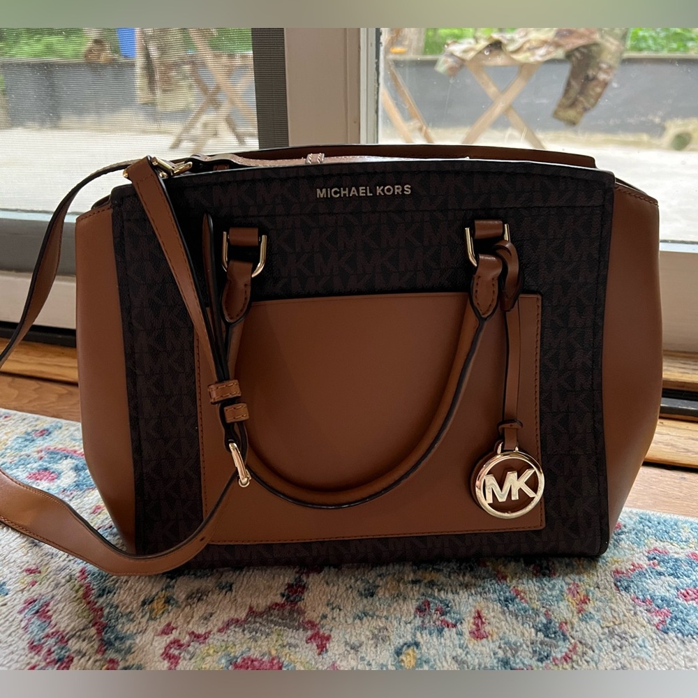 Michael Kors Shoulder Bag